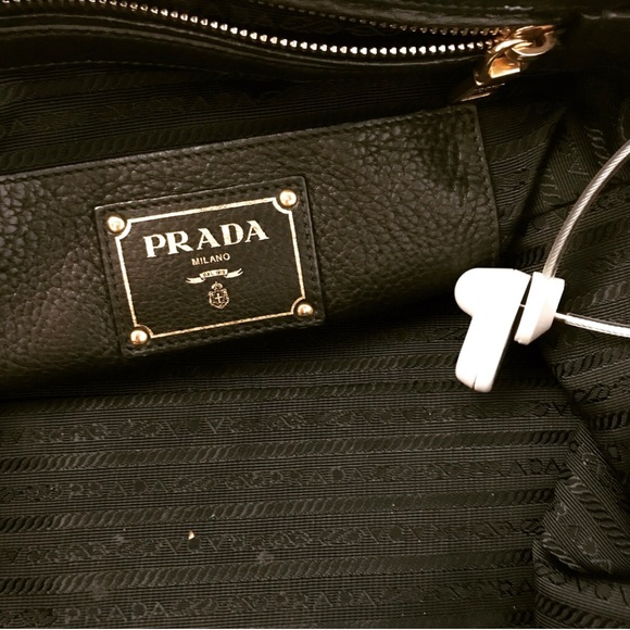 Prada Vitello Daino tote - Picture 3 of 3
